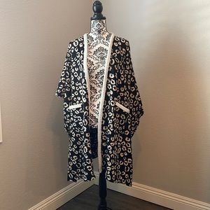 Cozy Cuddl Duds wrap with snap sides and pockets